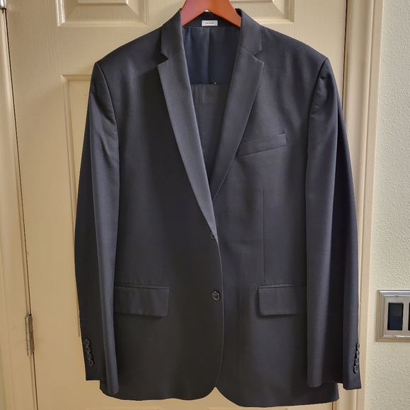 Calvin Klein Black Suit - Picture 1 of 8
